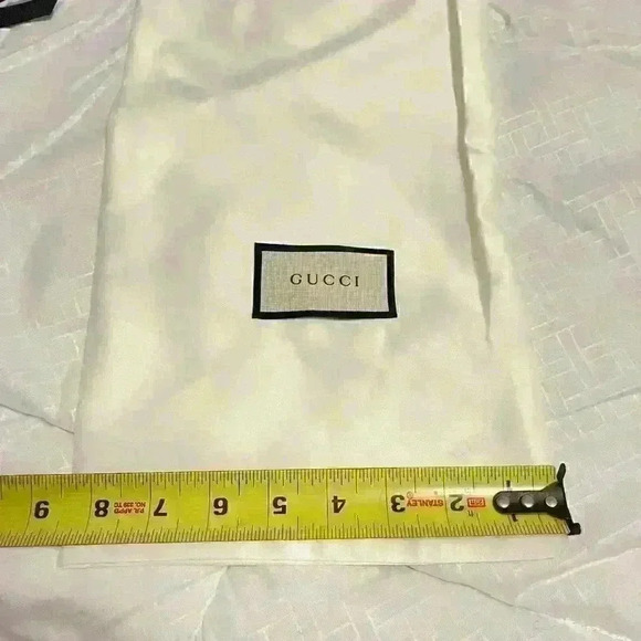 Gucci authentic storage dust bag with tie - Picture 6 of 9